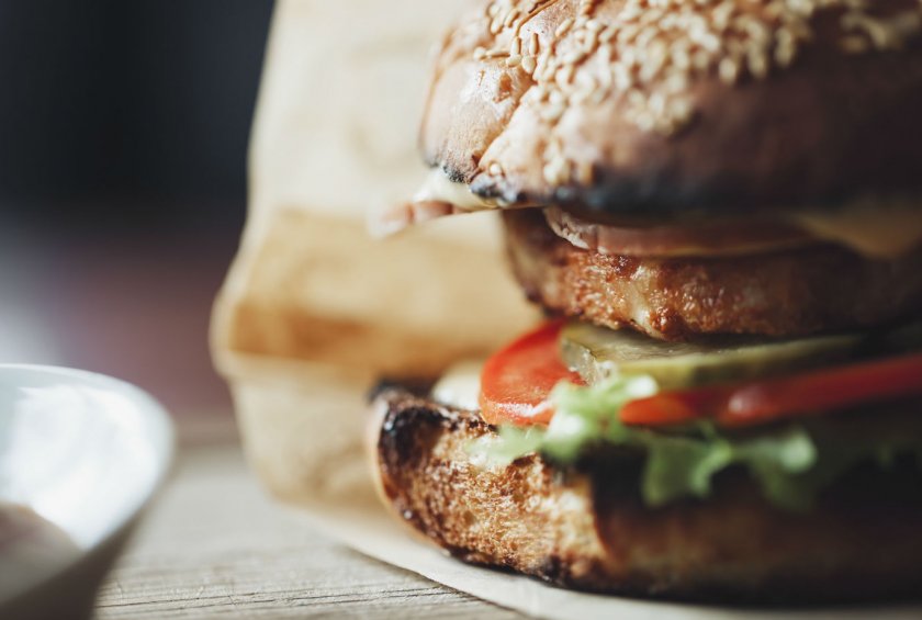 9 Amazing Burger Recipes That Aren't Made With Beef